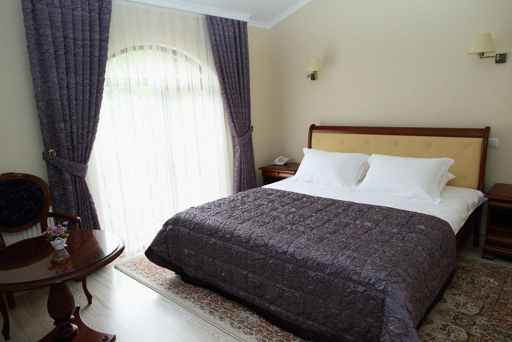 Prima Villa Guest House Vinnycja Camera foto